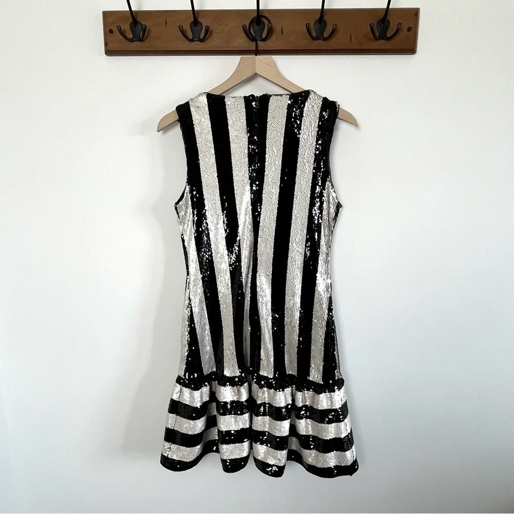Betsey Johnson Black & Ivory Striped Sequin Ruffle Hem Mini Dress. Size 2. #630 - Picture 7 of 9